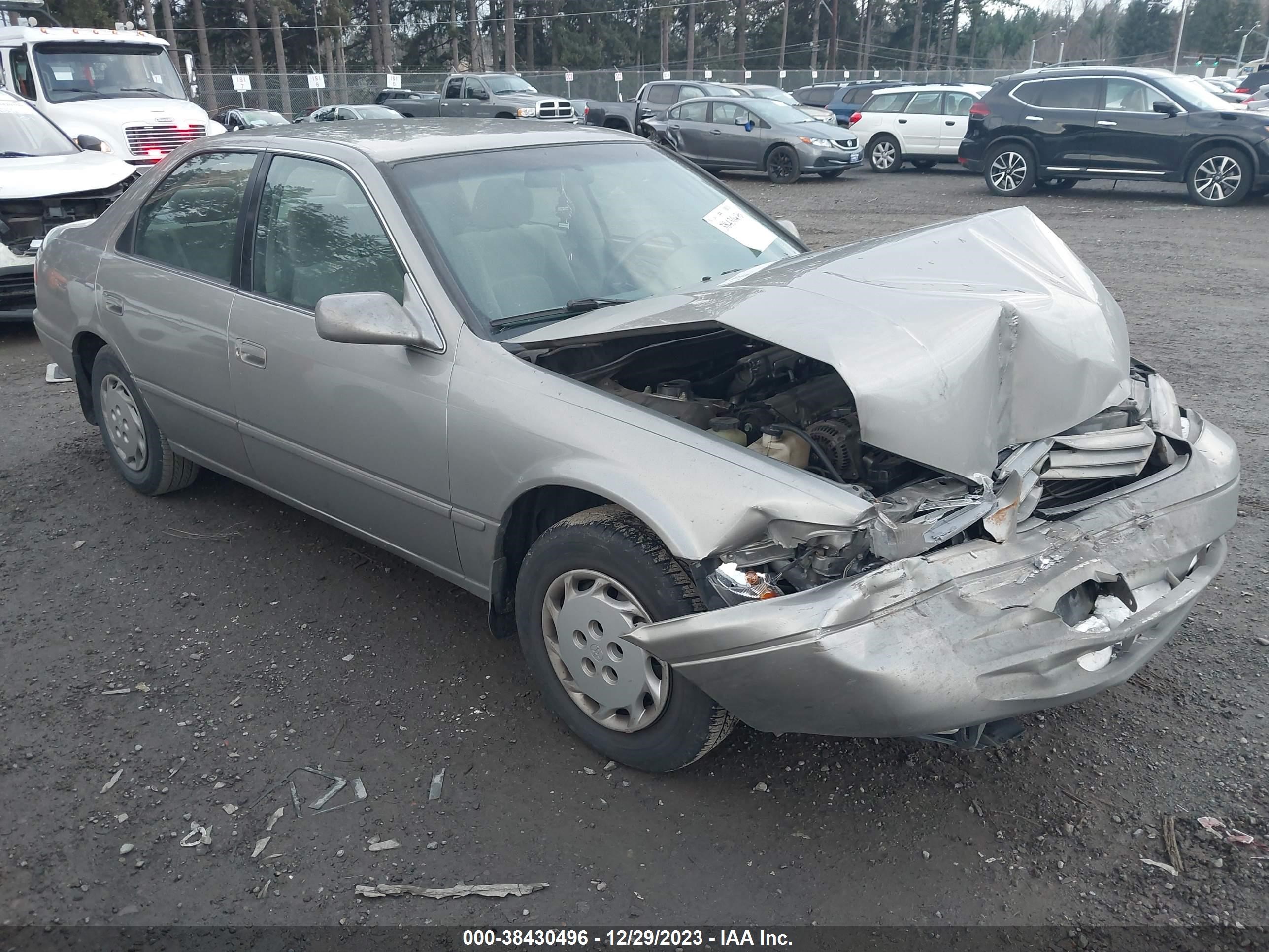 TOYOTA CAMRY 1997 jt2bg22k2v0019714