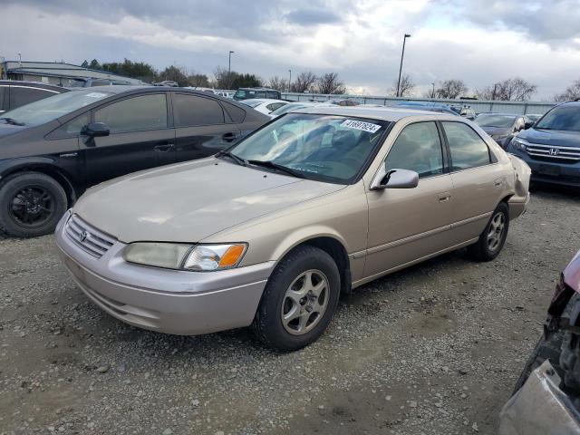 TOYOTA CAMRY 1998 jt2bg22k2w0114159