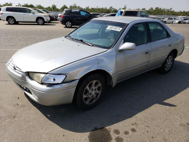 TOYOTA CAMRY 1998 jt2bg22k2w0162096