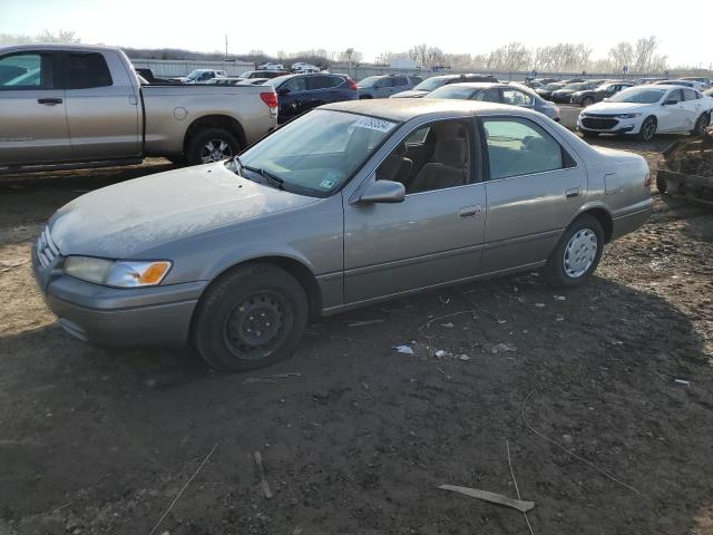 TOYOTA CAMRY 1999 jt2bg22k2x0323189