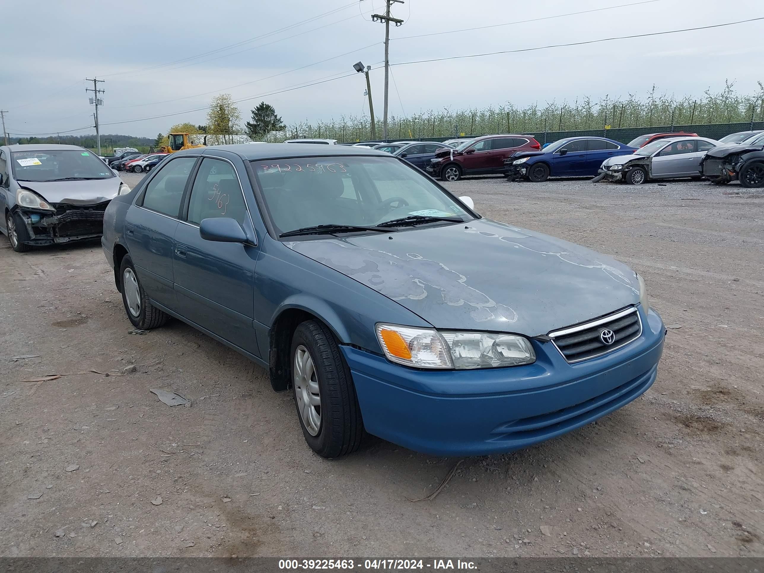 TOYOTA CAMRY 2001 jt2bg22k310549295