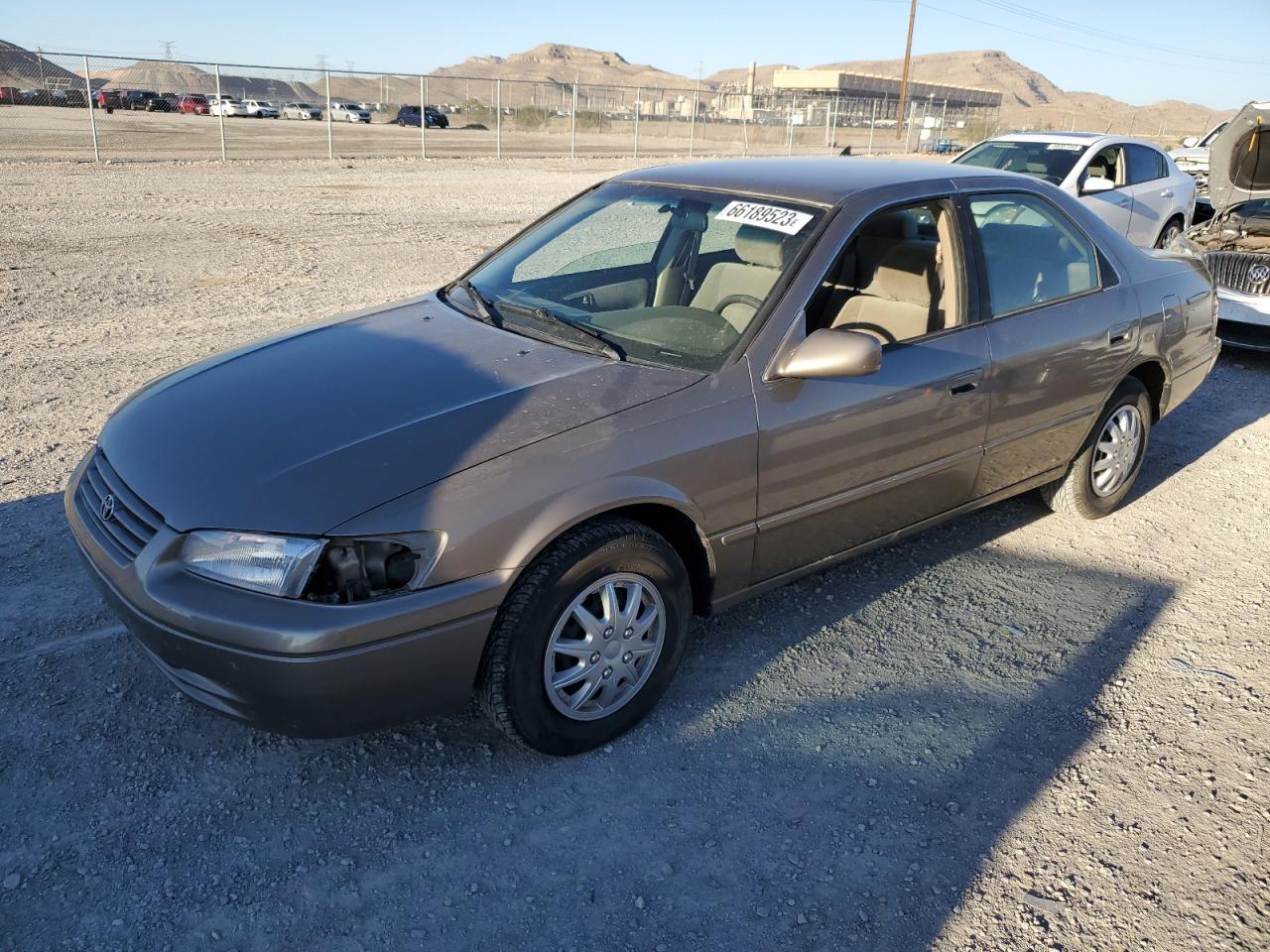 TOYOTA CAMRY 1999 jt2bg22k3x0279493