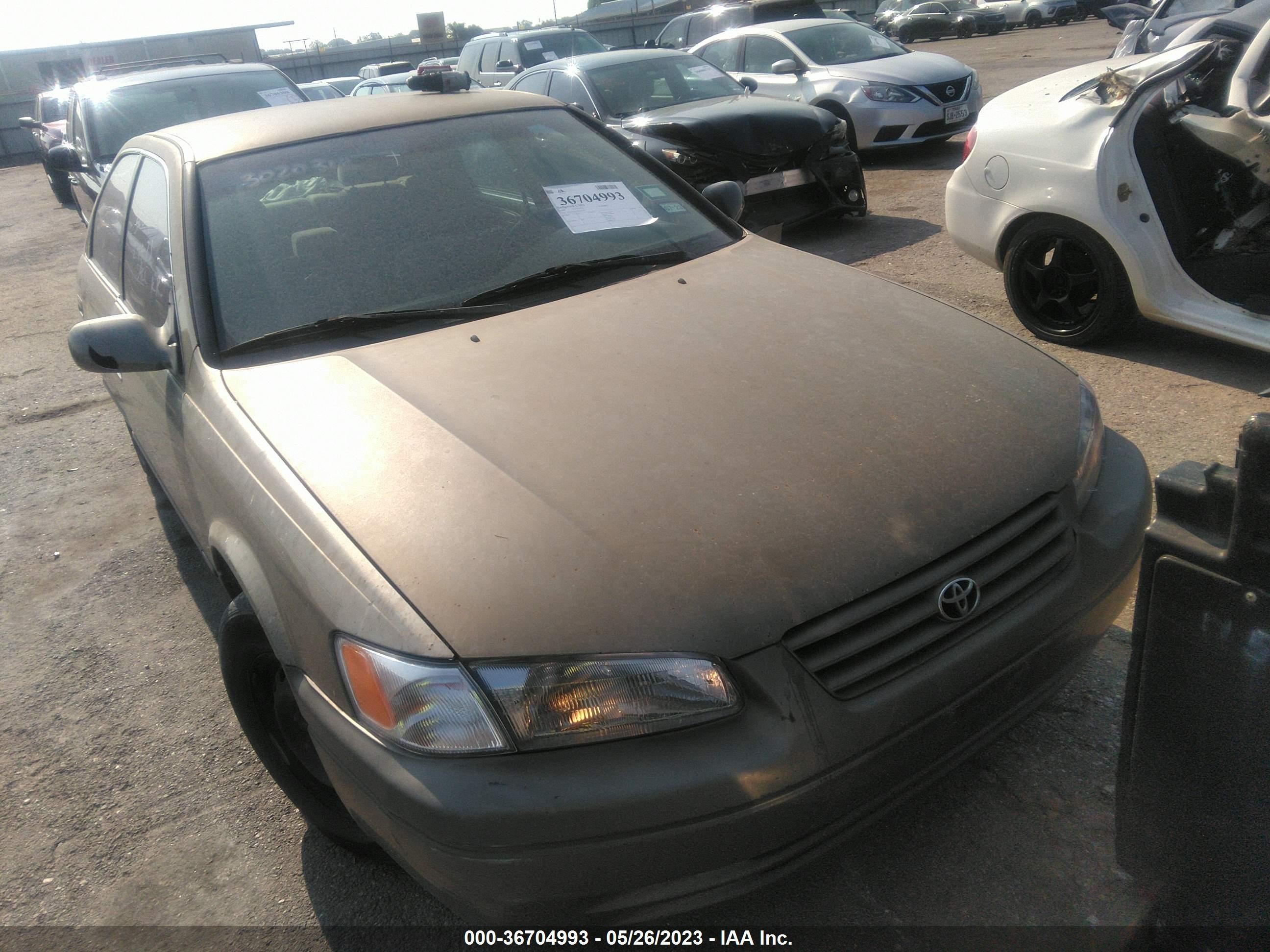 TOYOTA CAMRY 1999 jt2bg22k3x0291143