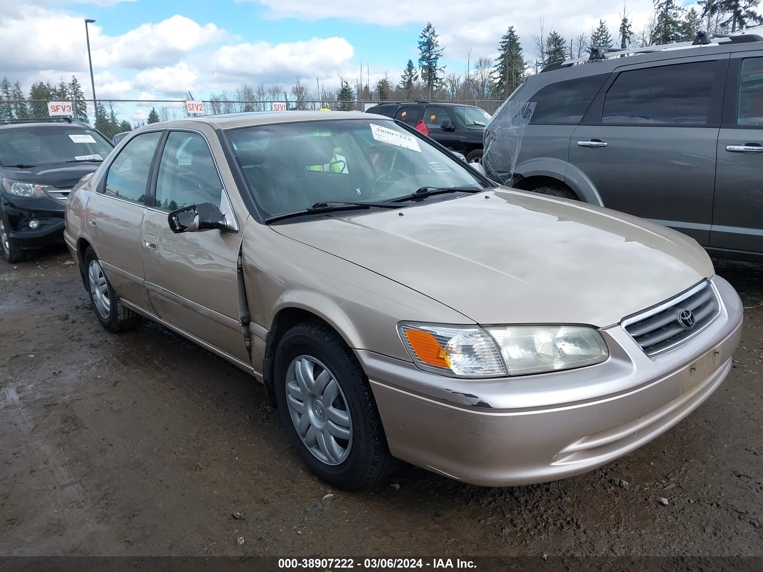 TOYOTA CAMRY 2000 jt2bg22k3y0392135