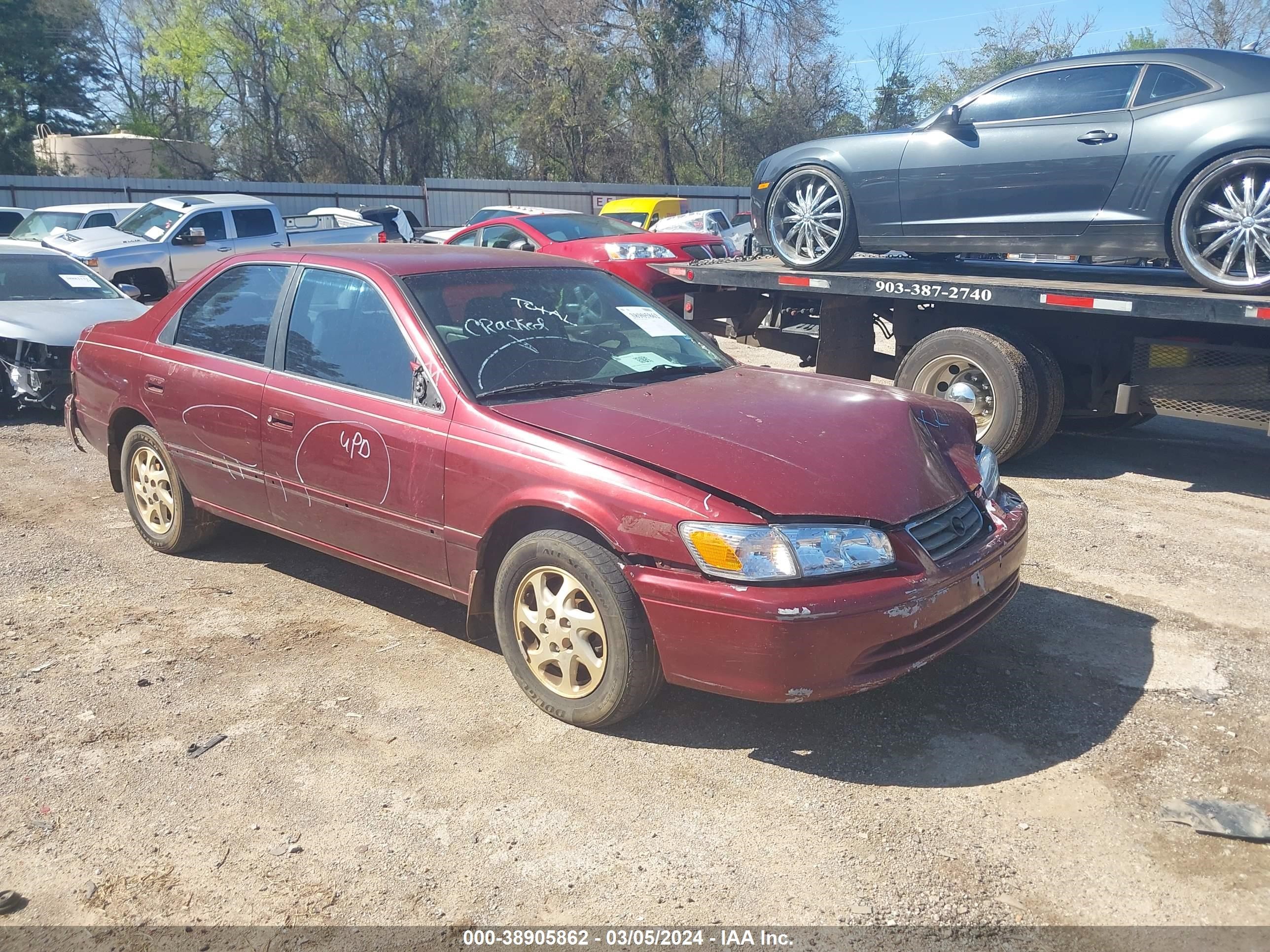 TOYOTA CAMRY 2000 jt2bg22k3y0484474