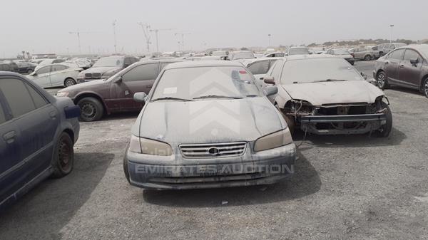 TOYOTA CAMRY 2001 jt2bg22k410565828