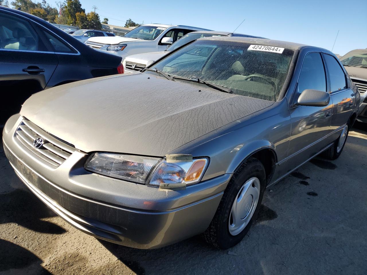 TOYOTA CAMRY 1999 jt2bg22k4x0278269