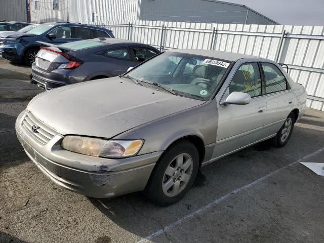 TOYOTA CAMRY 2000 jt2bg22k4y0494012