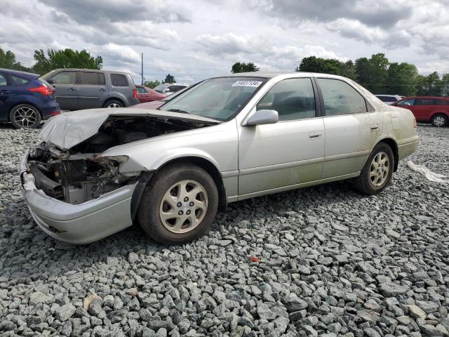 TOYOTA CAMRY 2000 jt2bg22k4y0510189