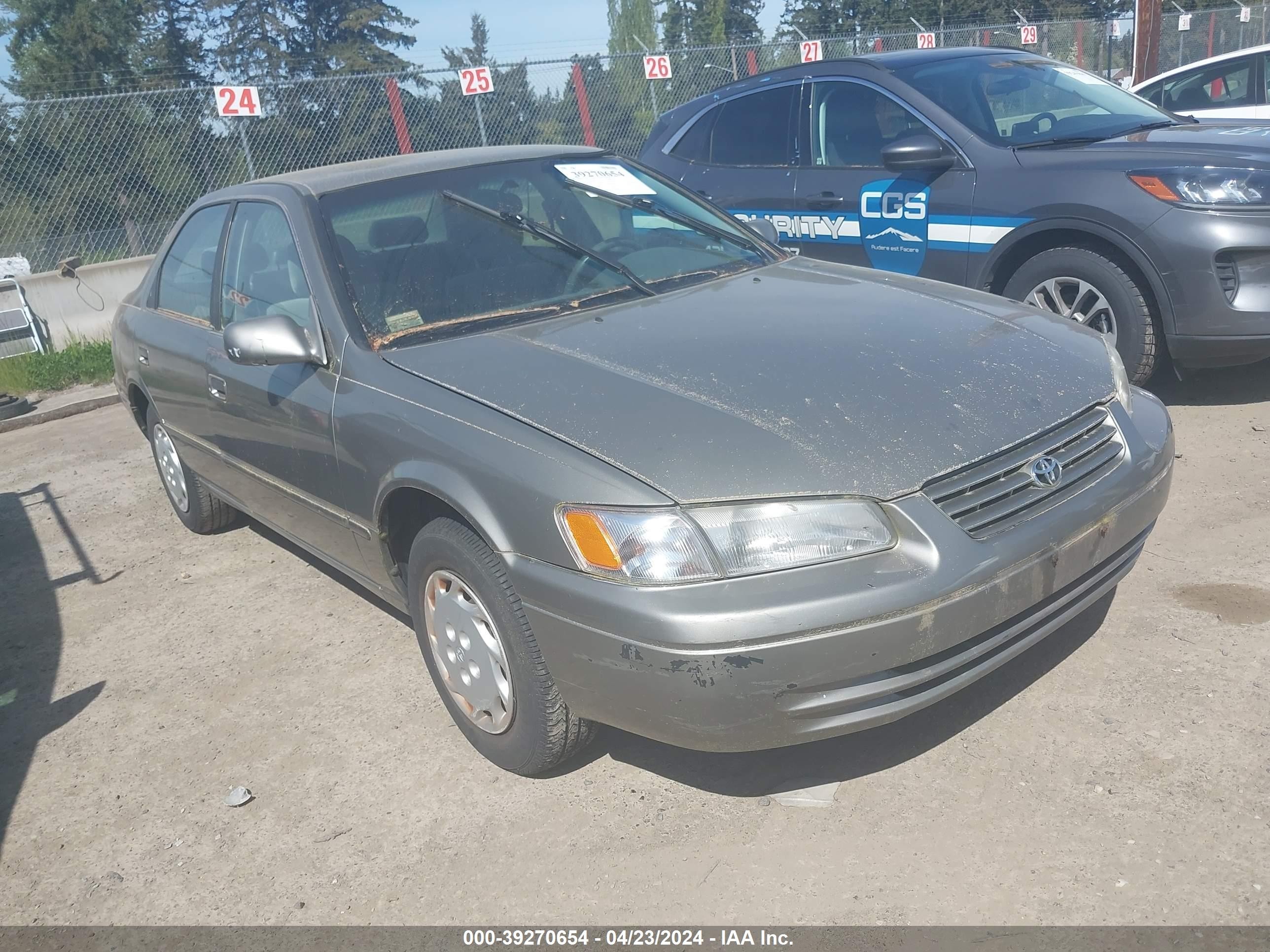 TOYOTA CAMRY 1998 jt2bg22k5w0154252