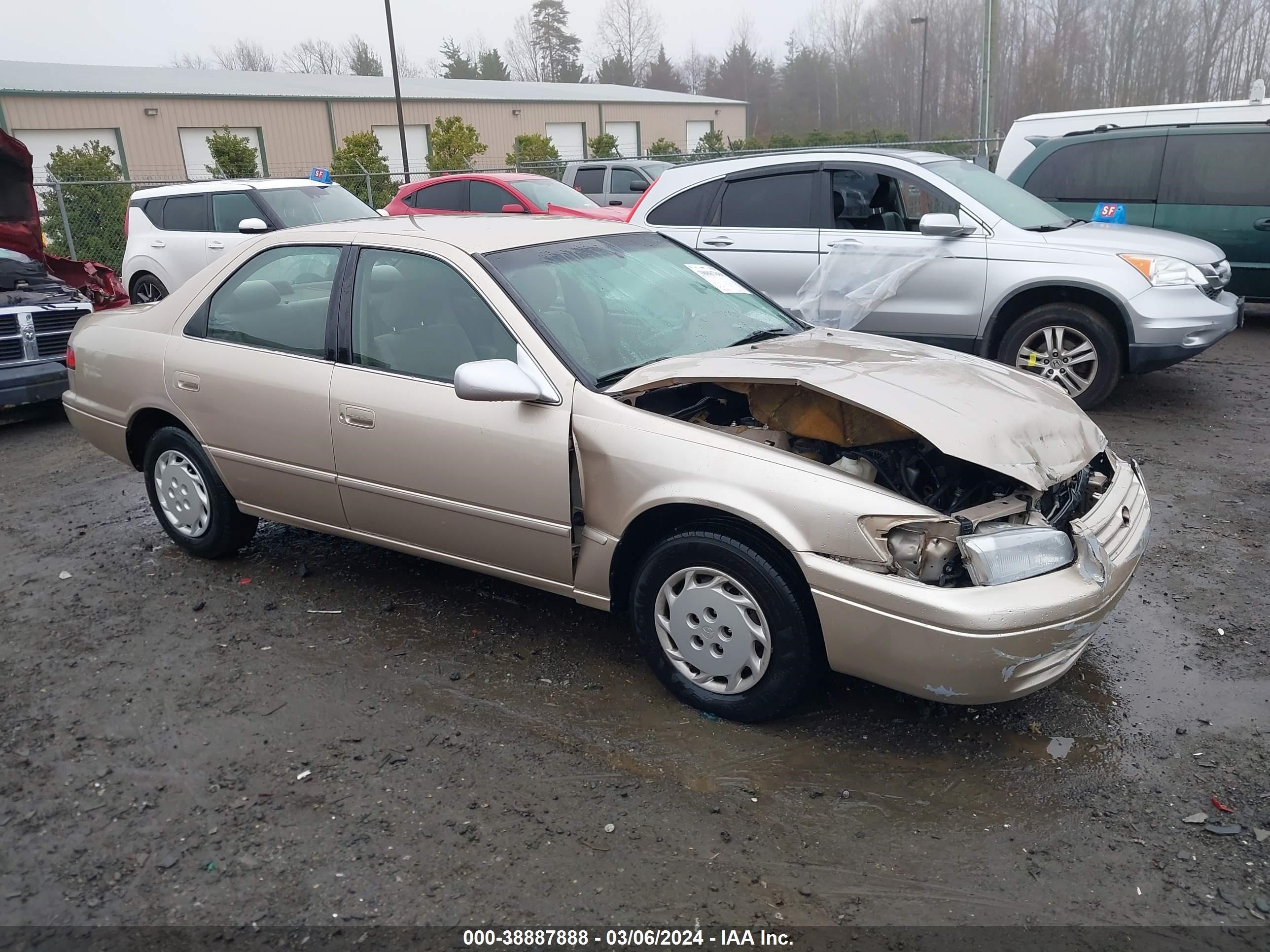 TOYOTA CAMRY 1999 jt2bg22k6x0303222