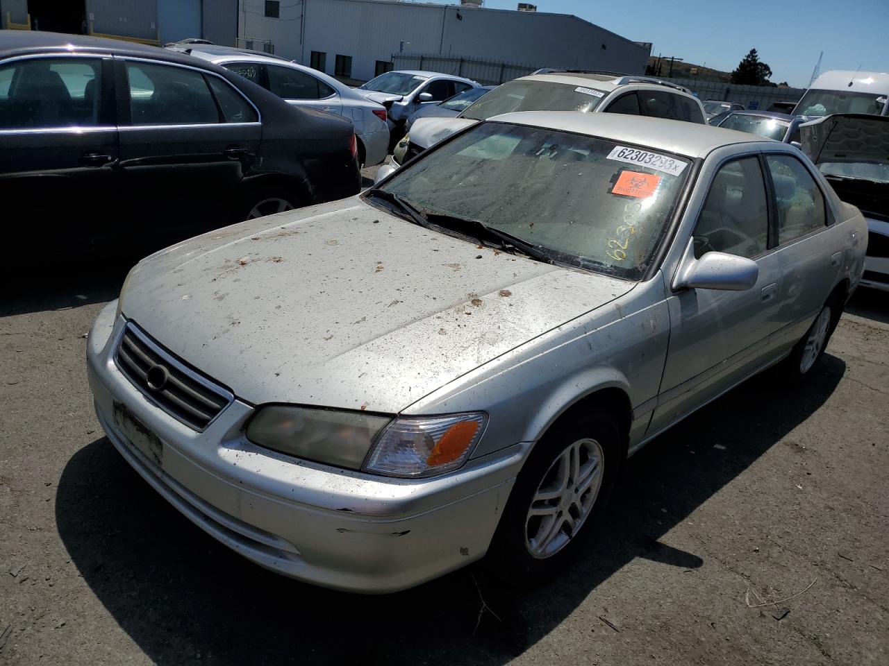 TOYOTA CAMRY 2001 jt2bg22k710605075