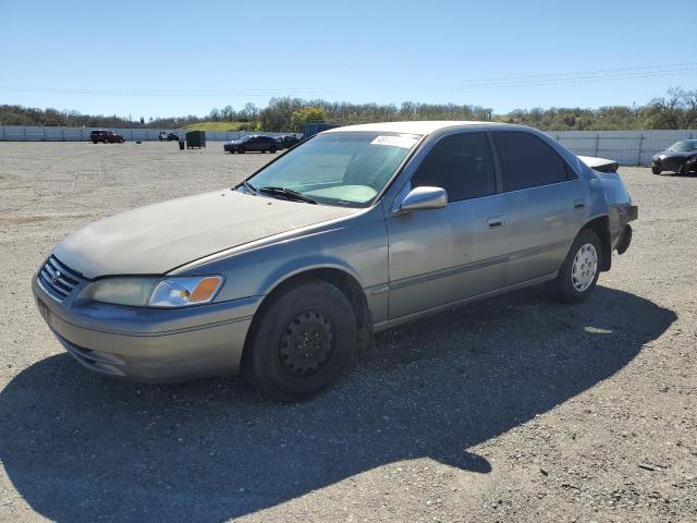 TOYOTA CAMRY 1998 jt2bg22k7w0237570