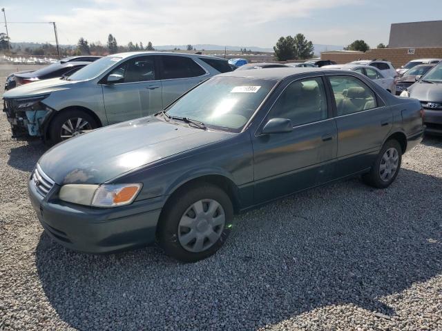 TOYOTA CAMRY 2000 jt2bg22k7y0395202