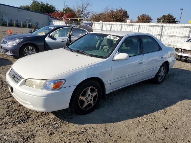 TOYOTA CAMRY CE 2000 jt2bg22k7y0526855