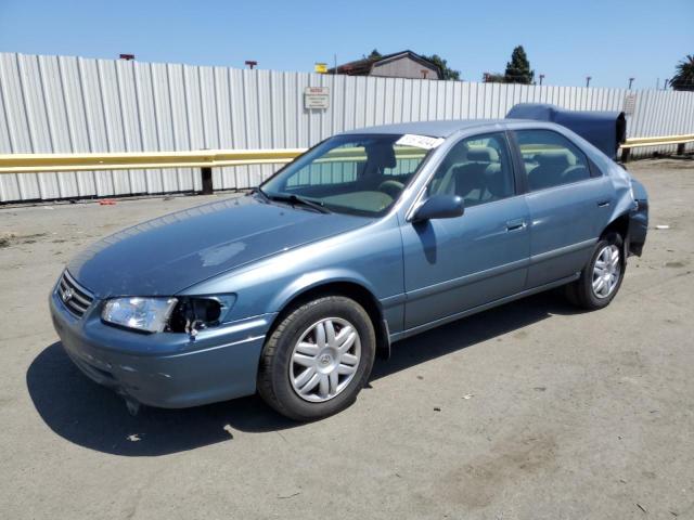 TOYOTA CAMRY 2001 jt2bg22k810536669