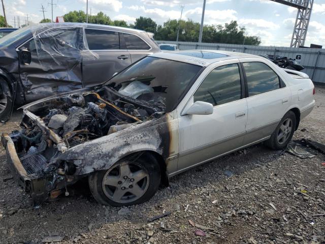 TOYOTA CAMRY 2001 jt2bg22k810574032