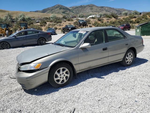 TOYOTA CAMRY 1997 jt2bg22k8v0037411