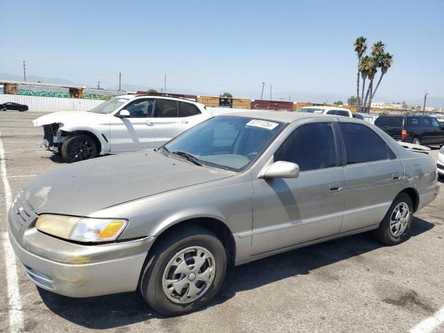 TOYOTA CAMRY 1998 jt2bg22k8w0226965