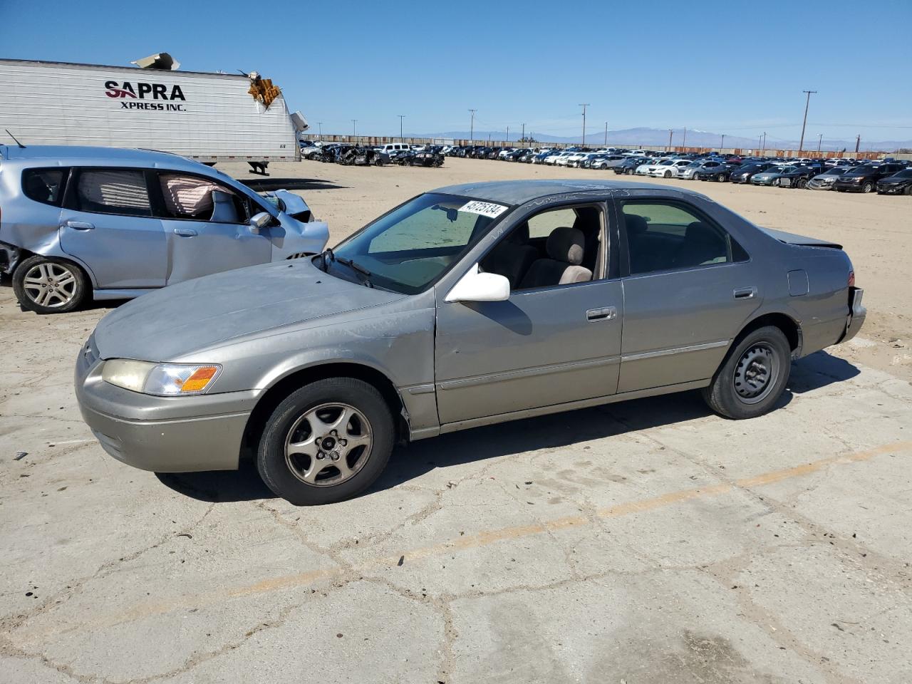 TOYOTA CAMRY 1999 jt2bg22k8x0318515