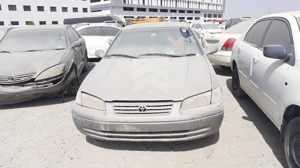 TOYOTA CAMRY 1998 jt2bg22k9w0171507