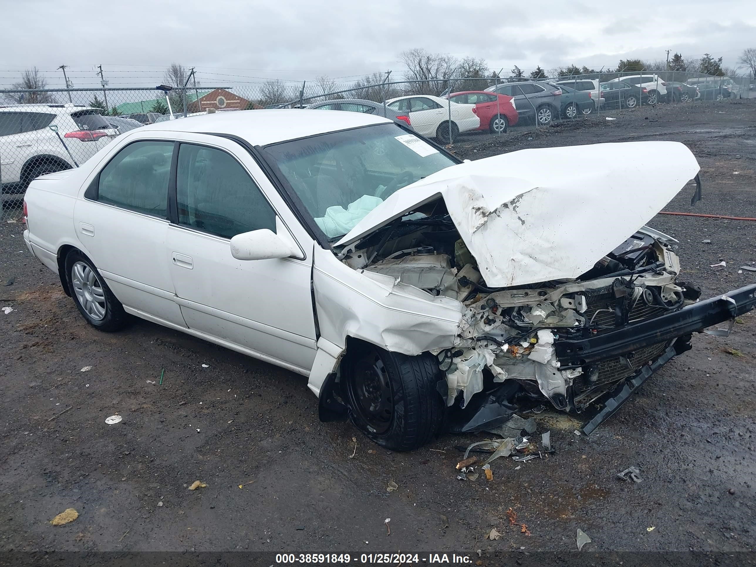 TOYOTA CAMRY 2001 jt2bg28k310596513