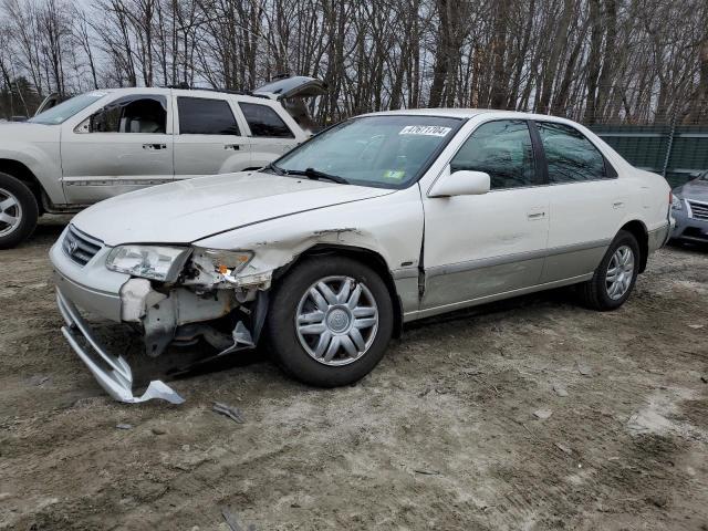 TOYOTA CAMRY 2001 jt2bg28k810546979