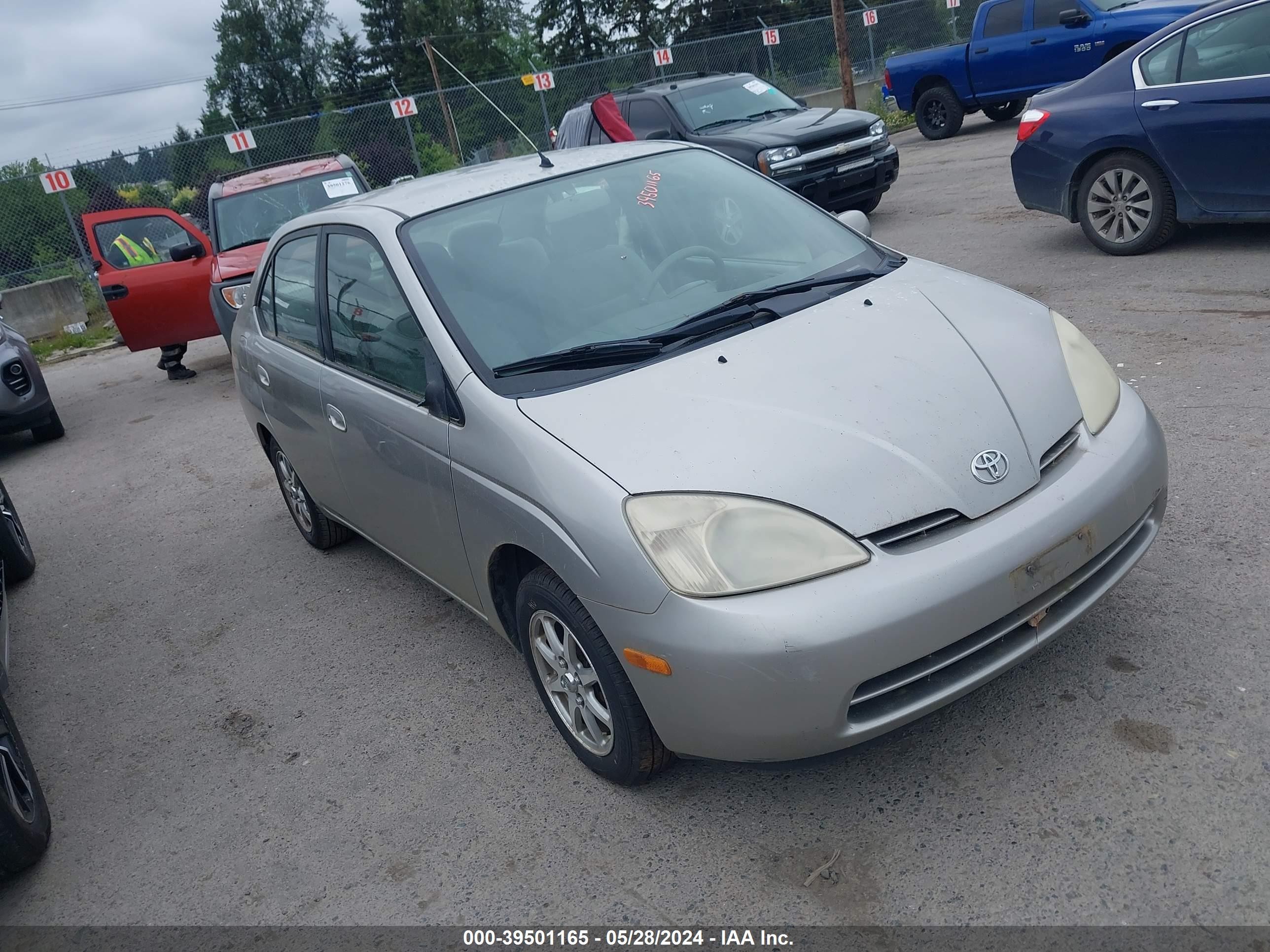 TOYOTA PRIUS 2001 jt2bk12u110011012