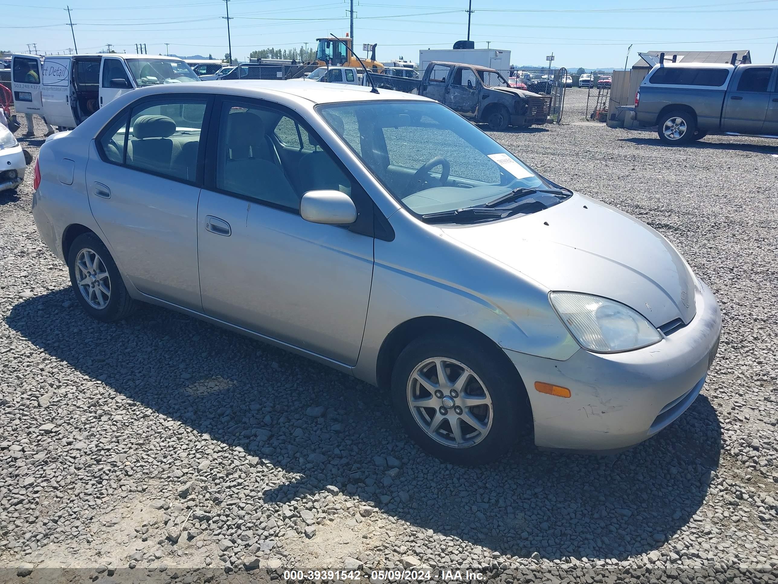 TOYOTA PRIUS 2001 jt2bk12u810024887