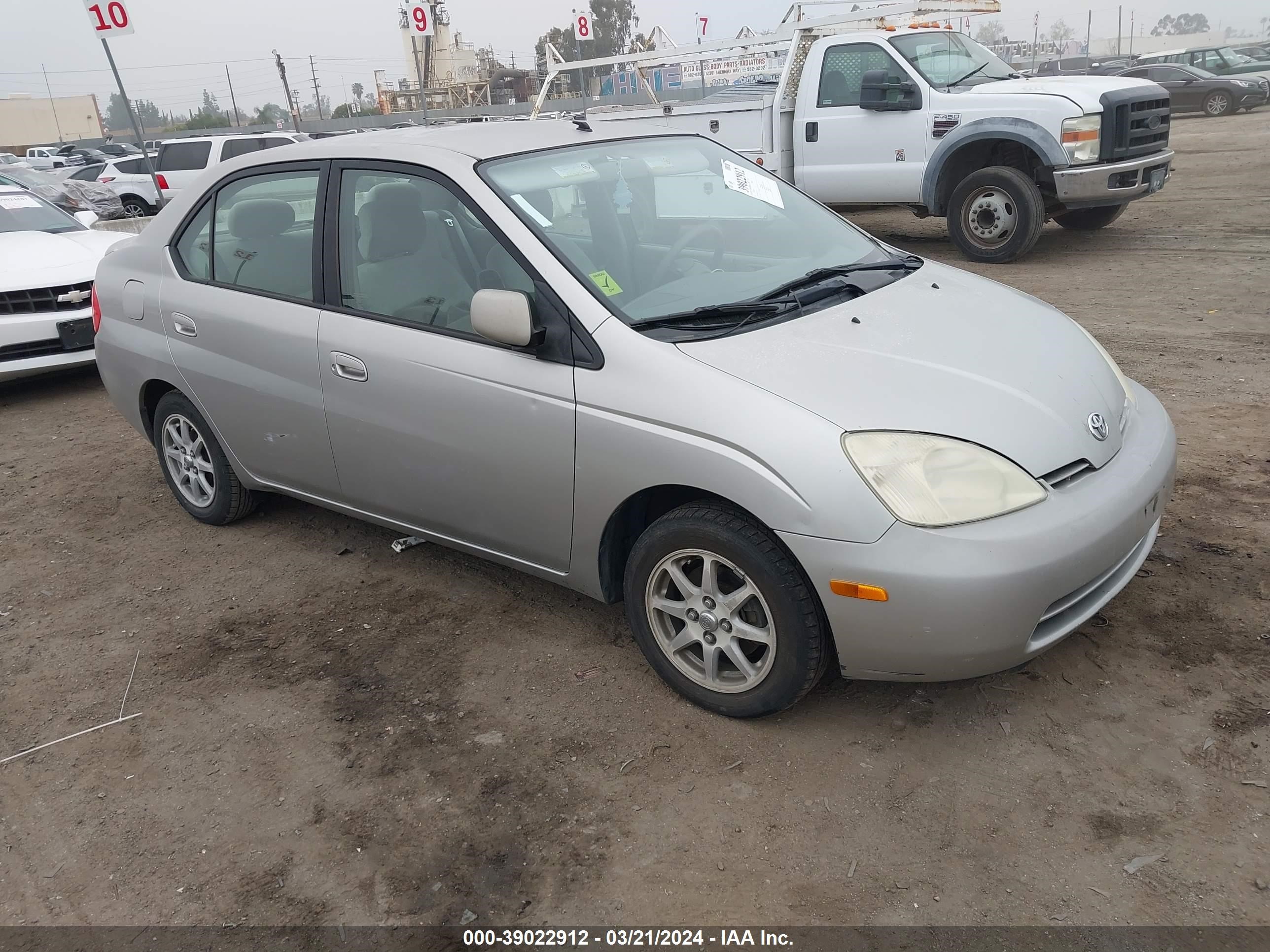 TOYOTA PRIUS 2002 jt2bk18u520061131