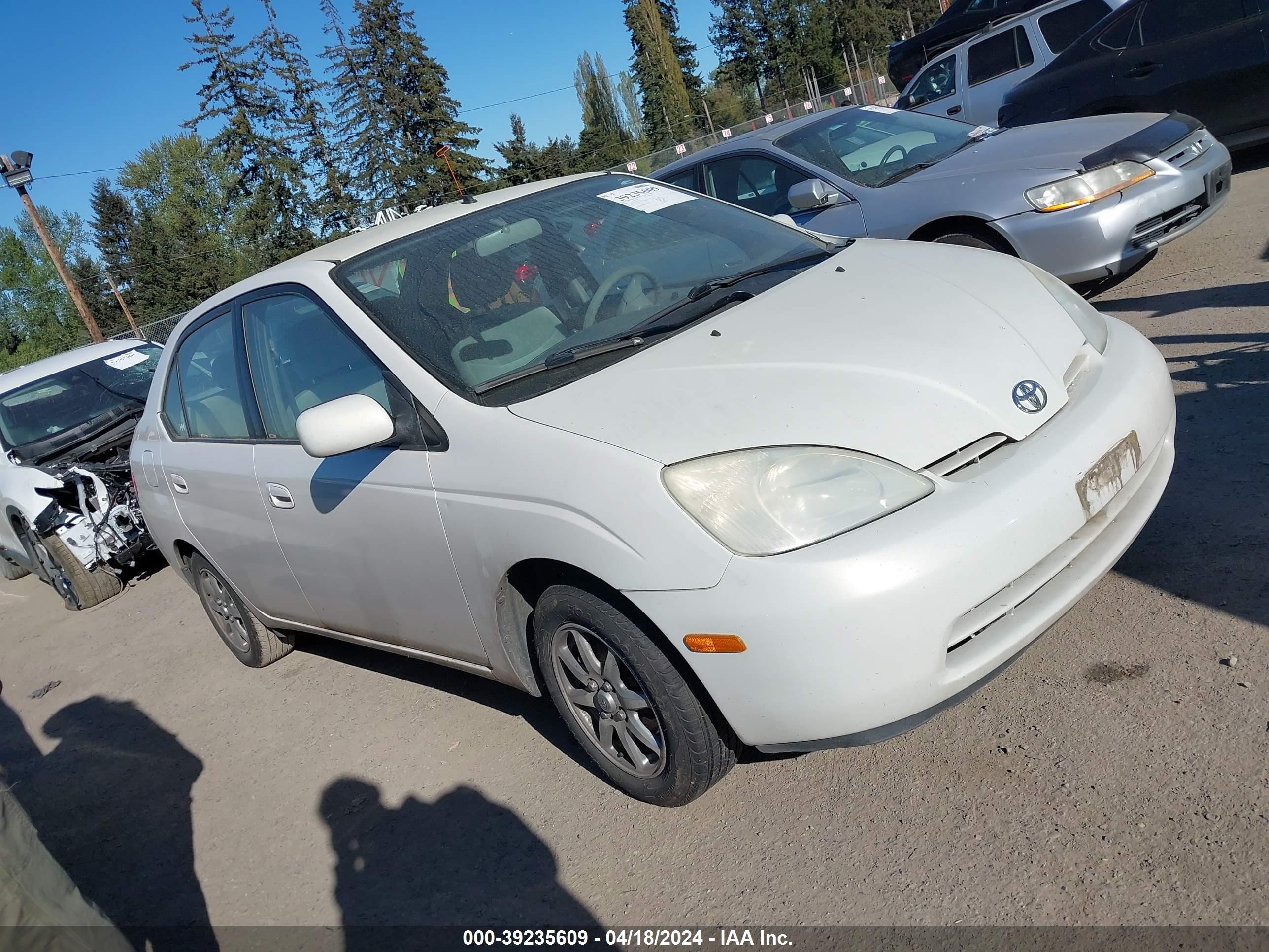 TOYOTA PRIUS 2003 jt2bk18u830082654