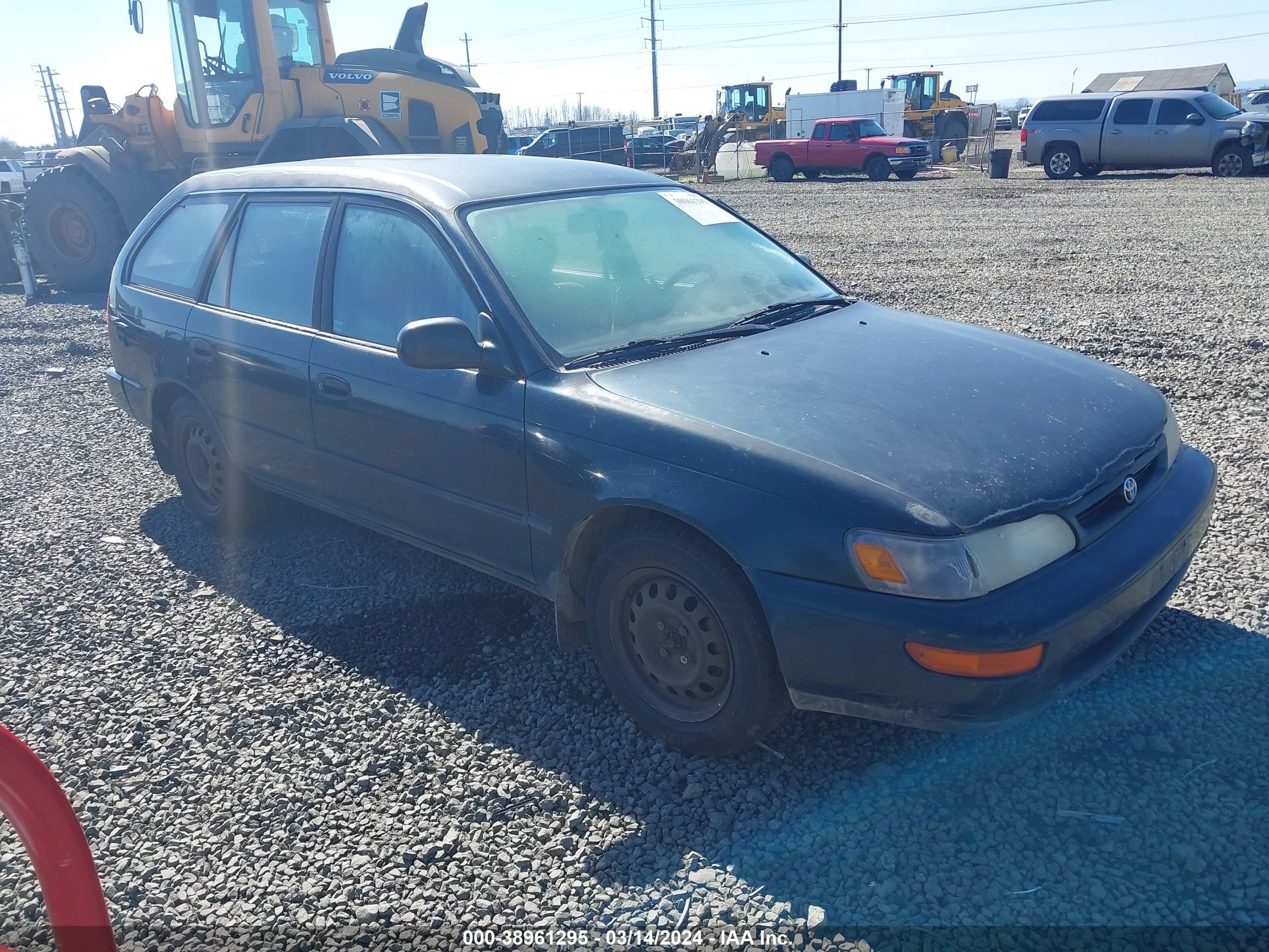 TOYOTA COROLLA 1996 jt2eb02e7t0107181