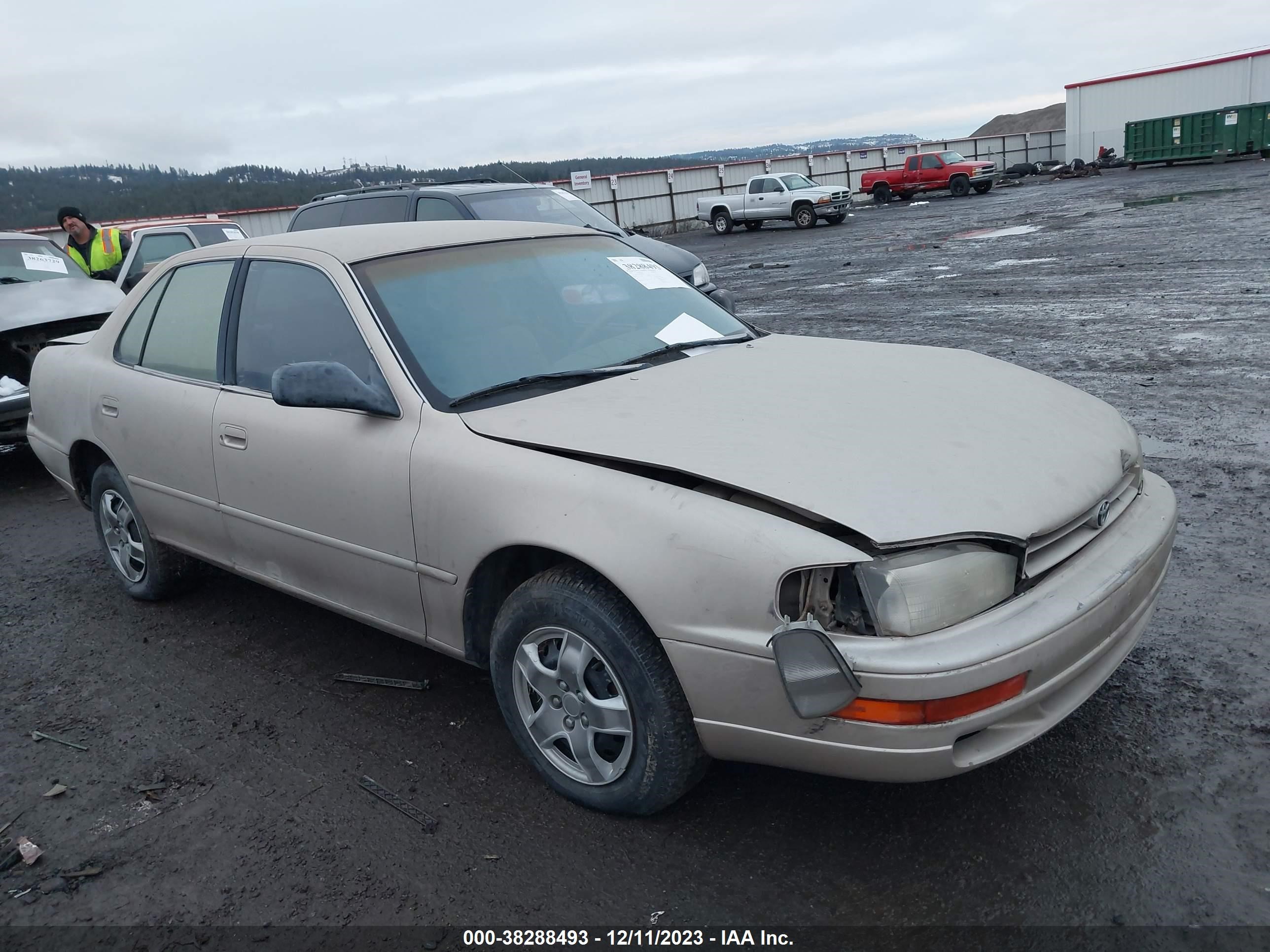 TOYOTA CAMRY 1993 jt2sk11e7p0104698