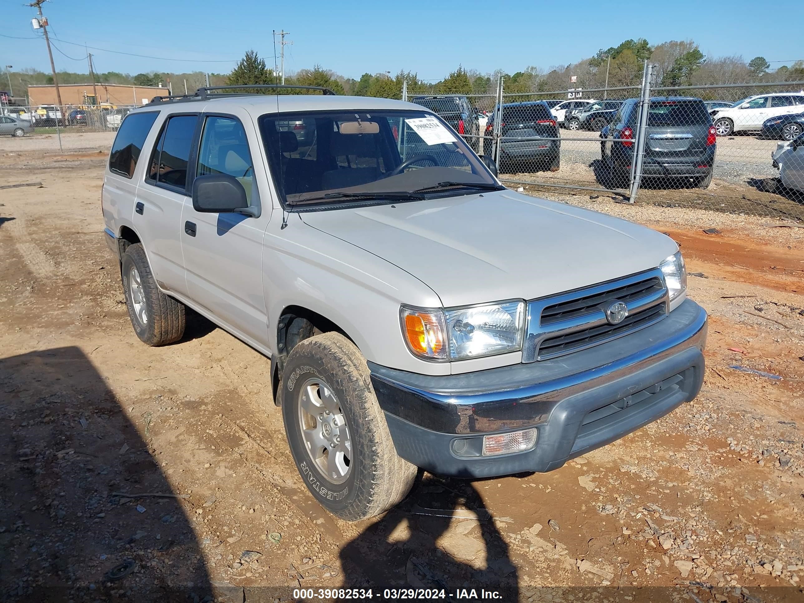 TOYOTA 4RUNNER 2000 jt3gm84r1y0061819