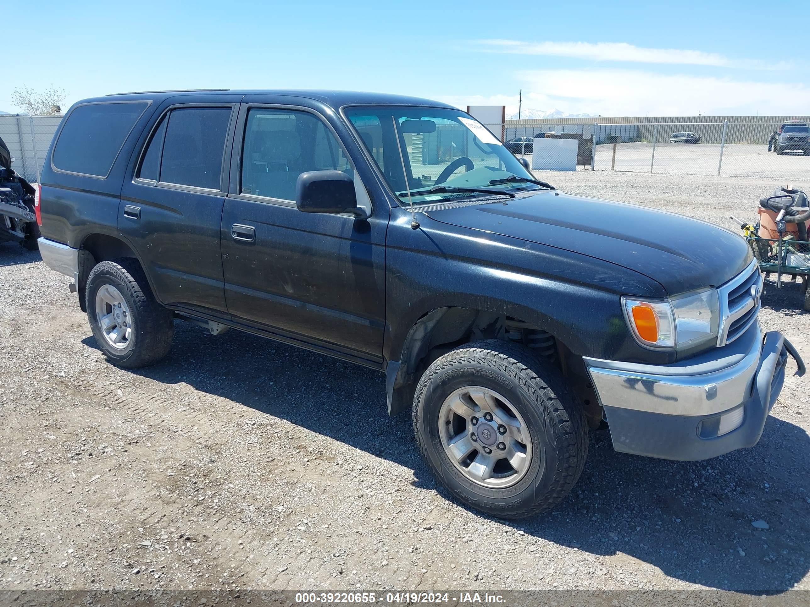 TOYOTA 4RUNNER 1999 jt3gm84r6x0048384