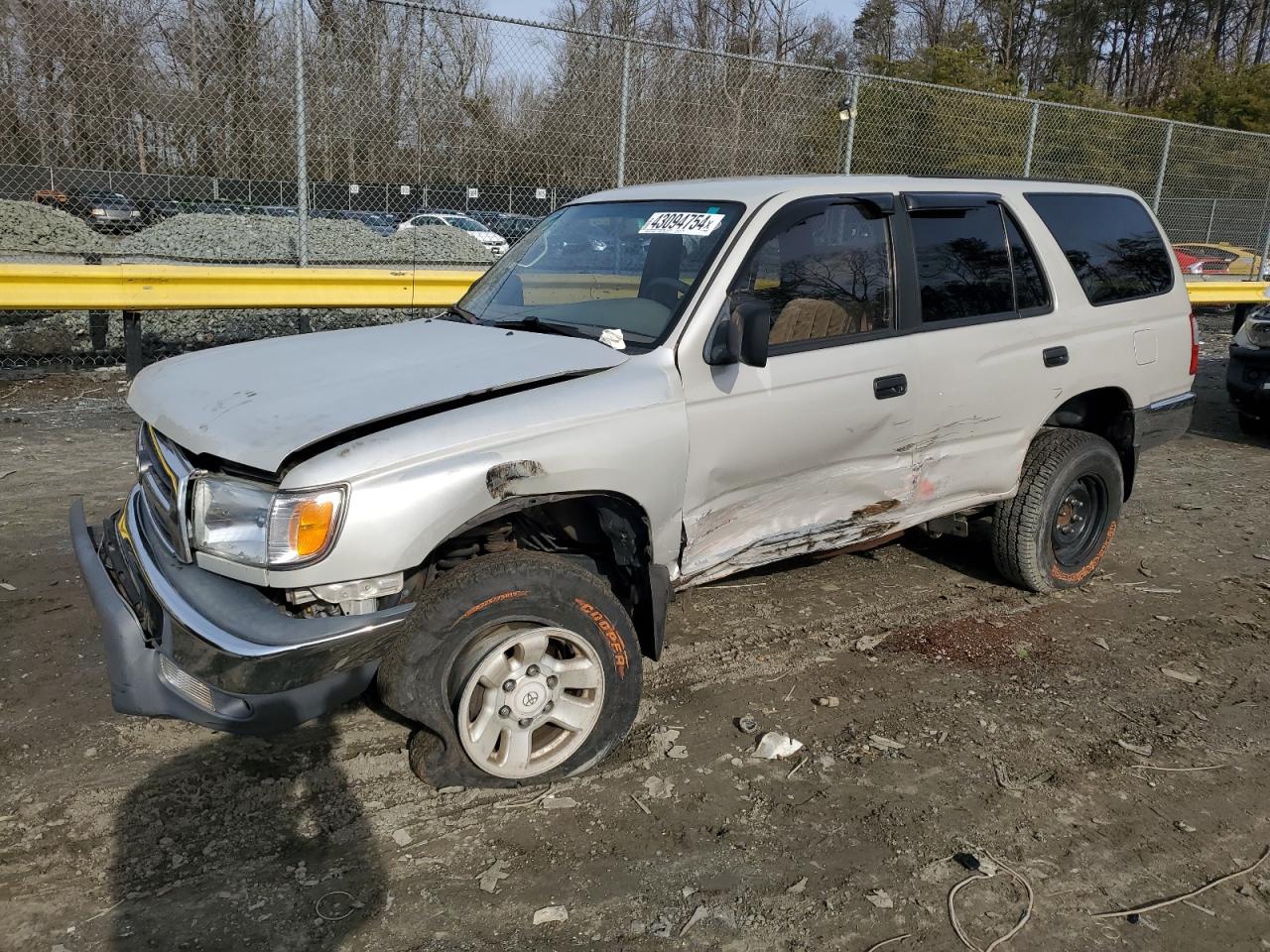 TOYOTA 4RUNNER 2000 jt3gm84r6y0053781