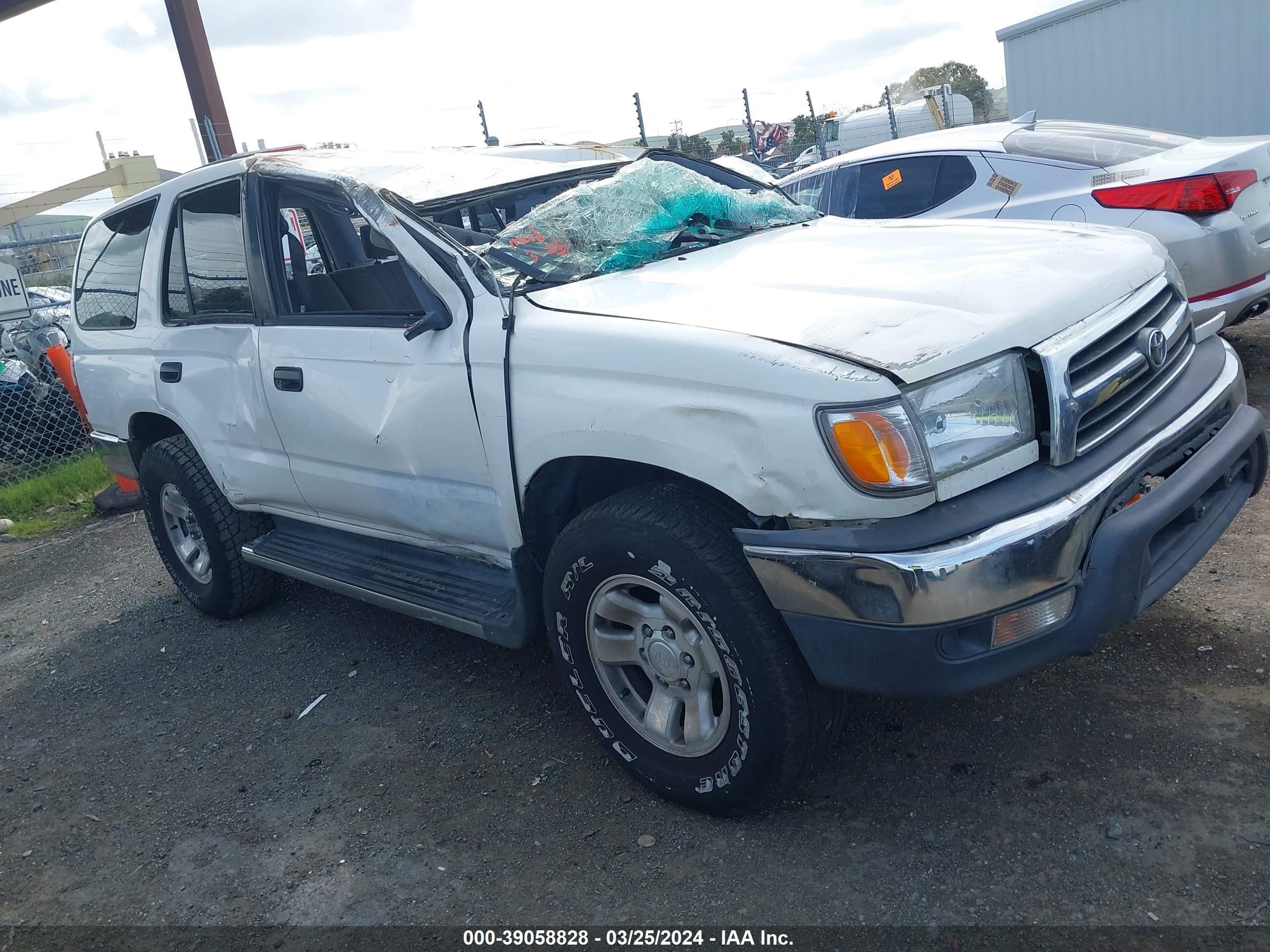 TOYOTA 4RUNNER 1999 jt3gm84r7x0047373