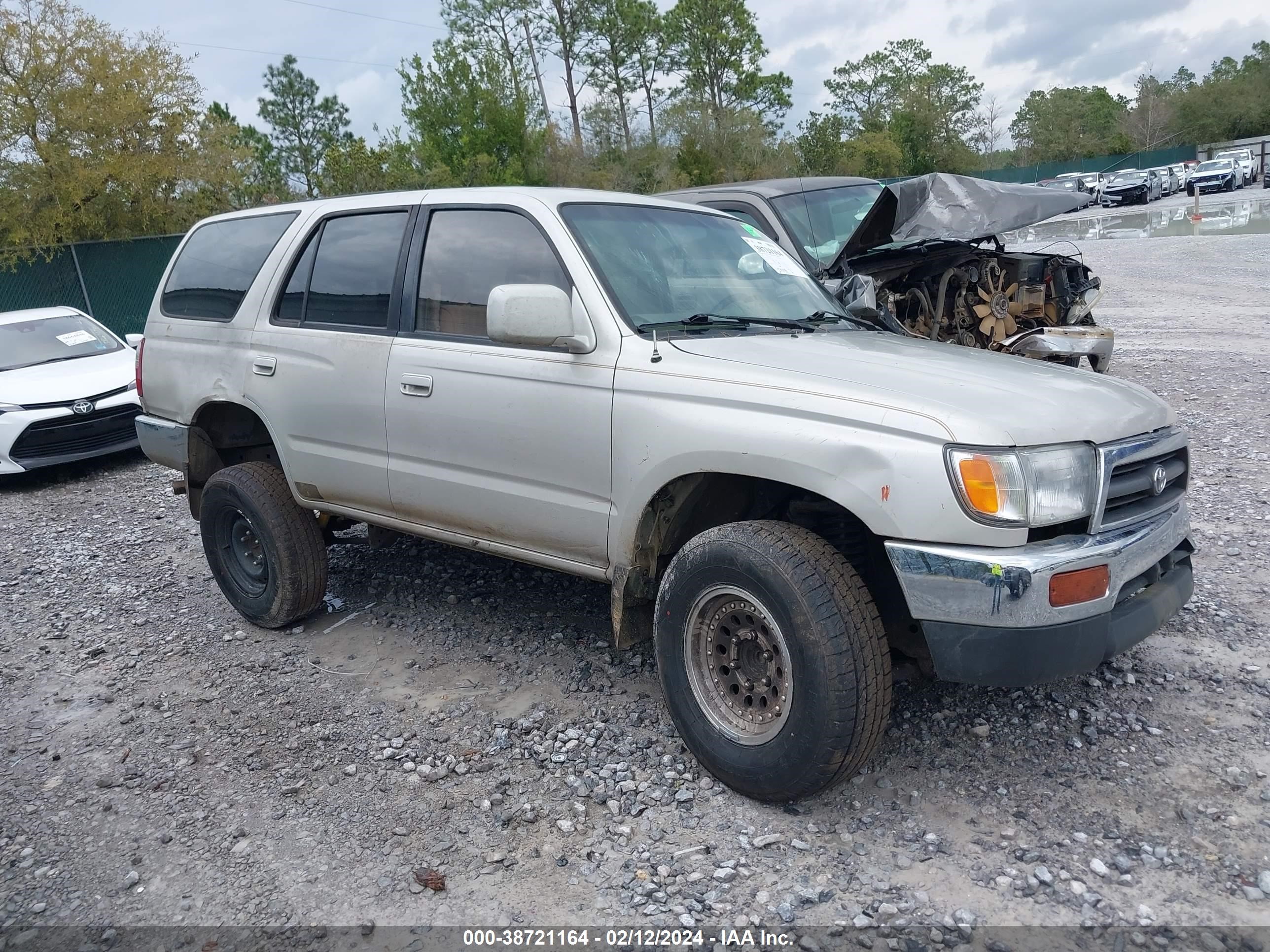 TOYOTA 4RUNNER 1997 jt3gn86r0v0040532