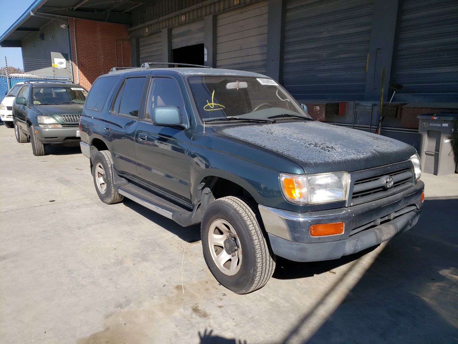 TOYOTA 4RUNNER SR 1998 jt3gn86r0w0072317