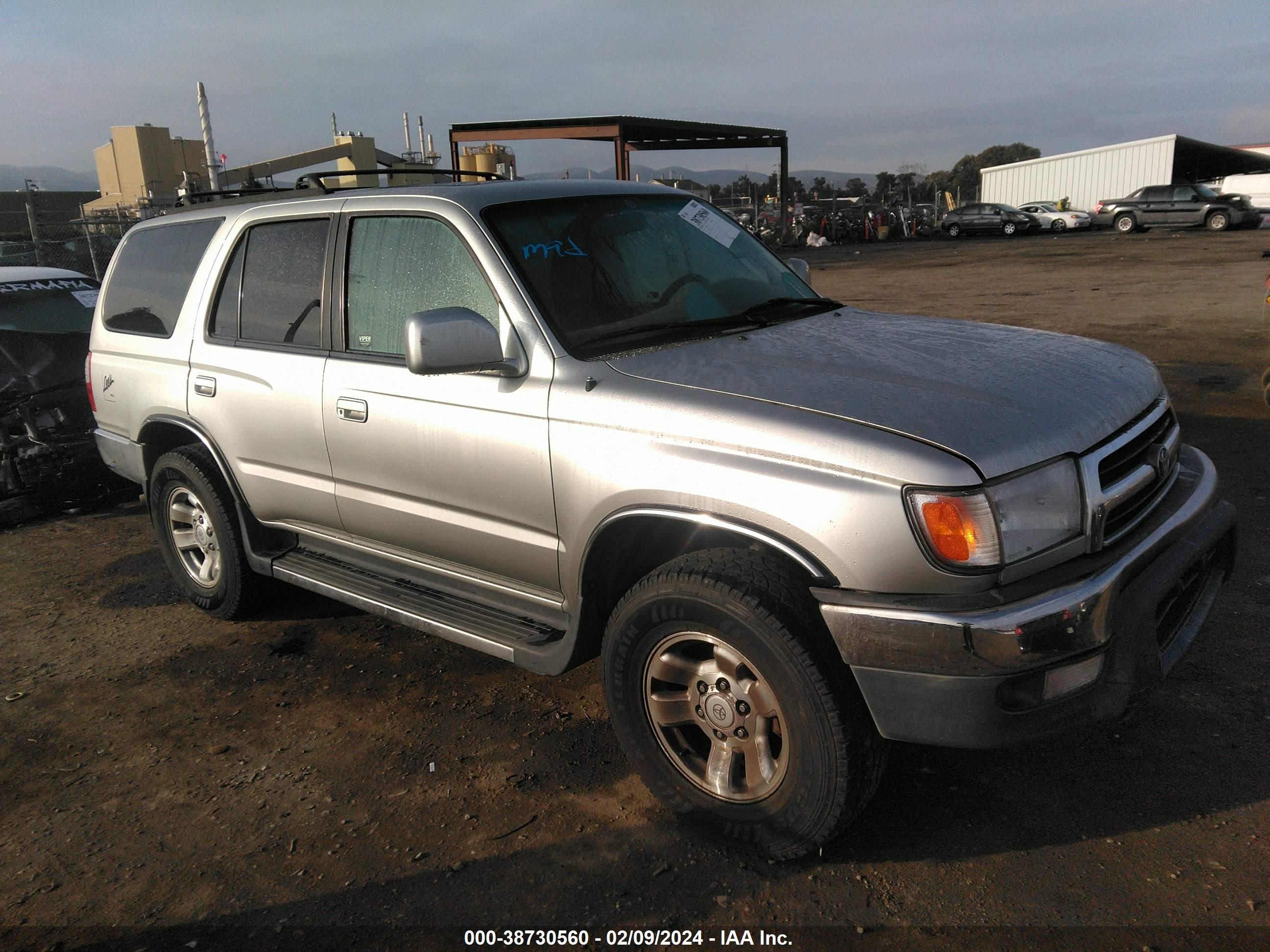 TOYOTA 4RUNNER 2000 jt3gn86r2y0149448