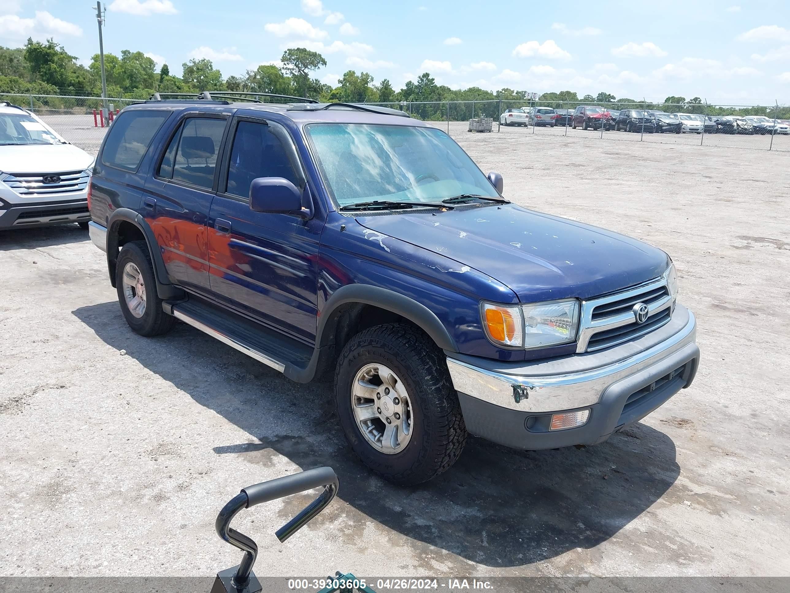 TOYOTA 4RUNNER 2000 jt3gn86r2y0175287