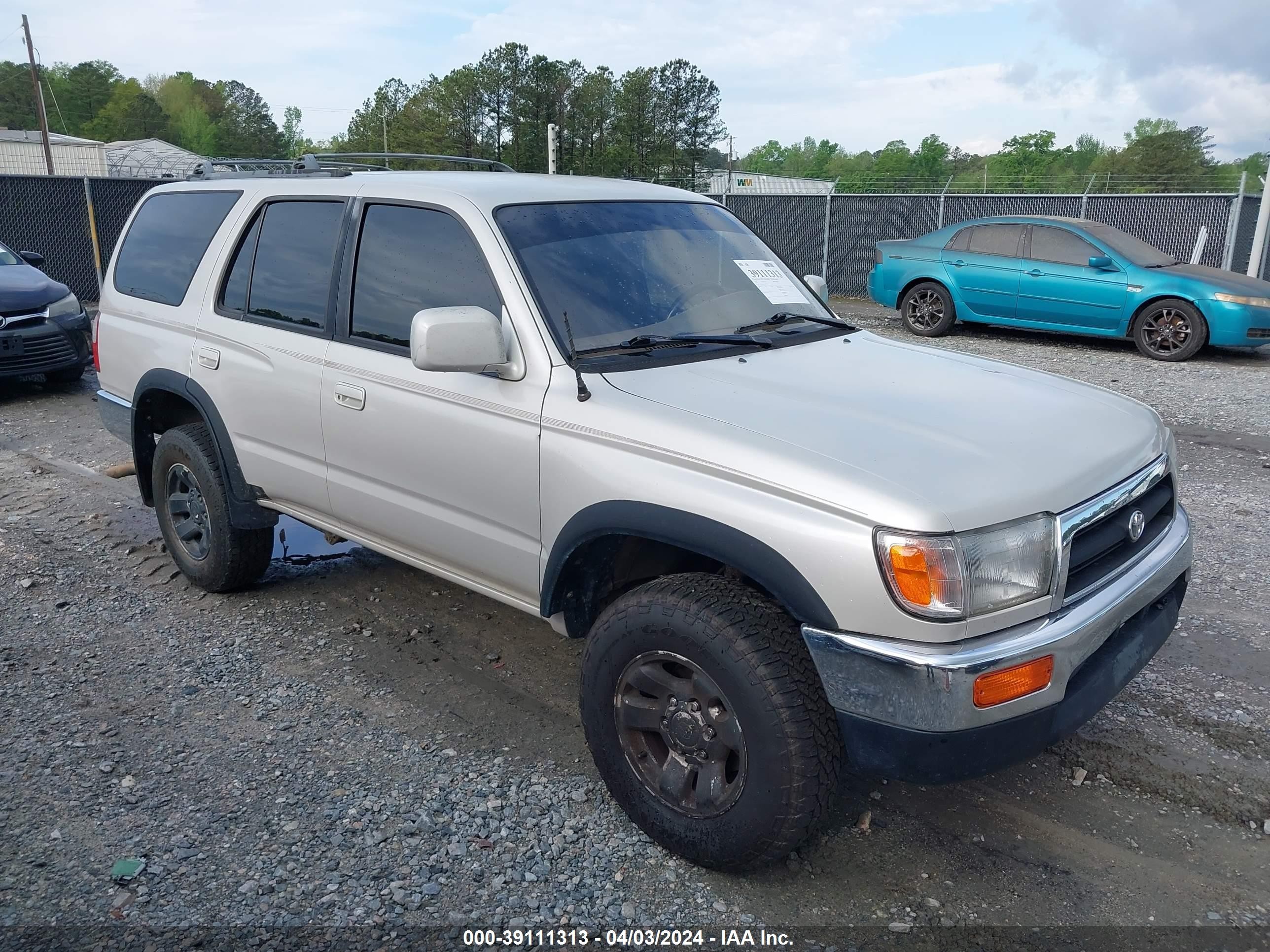 TOYOTA 4RUNNER 1996 jt3gn86r3t0003567