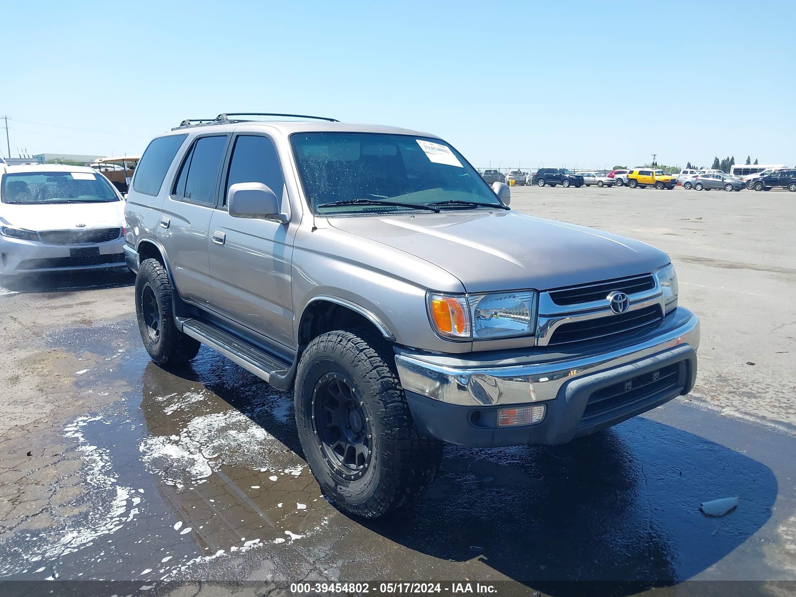 TOYOTA 4RUNNER 2001 jt3gn86r410196552