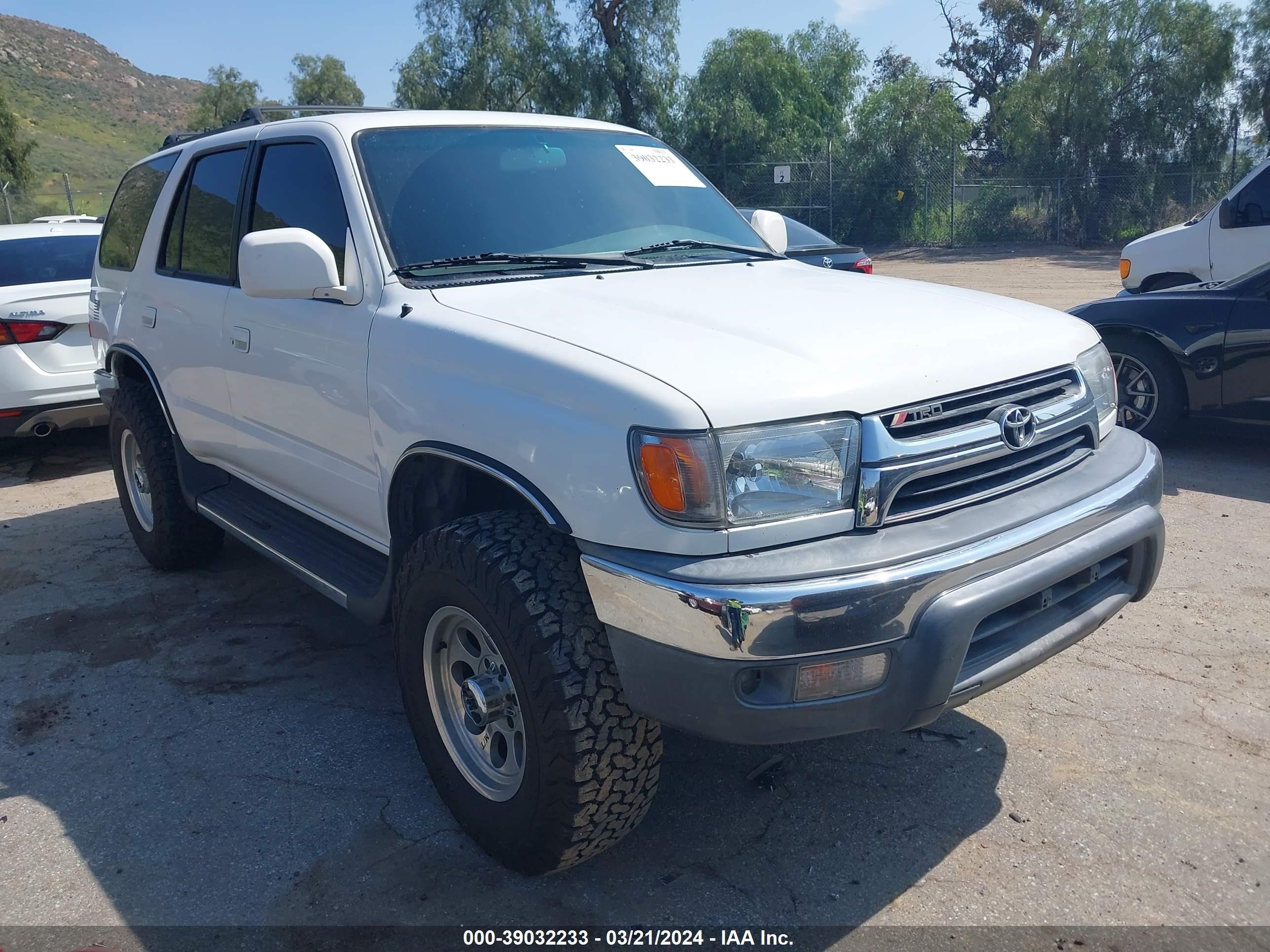 TOYOTA 4RUNNER 2002 jt3gn86r420220110