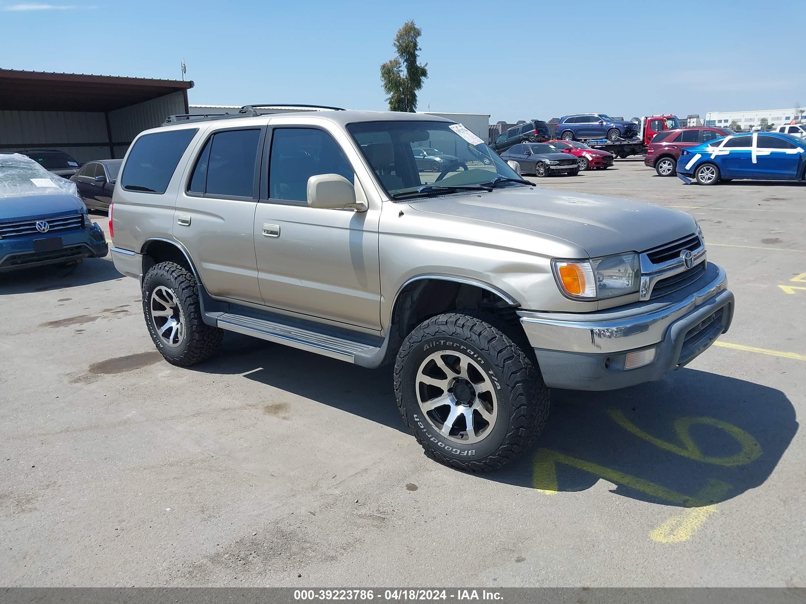 TOYOTA 4RUNNER 2001 jt3gn86r710215076