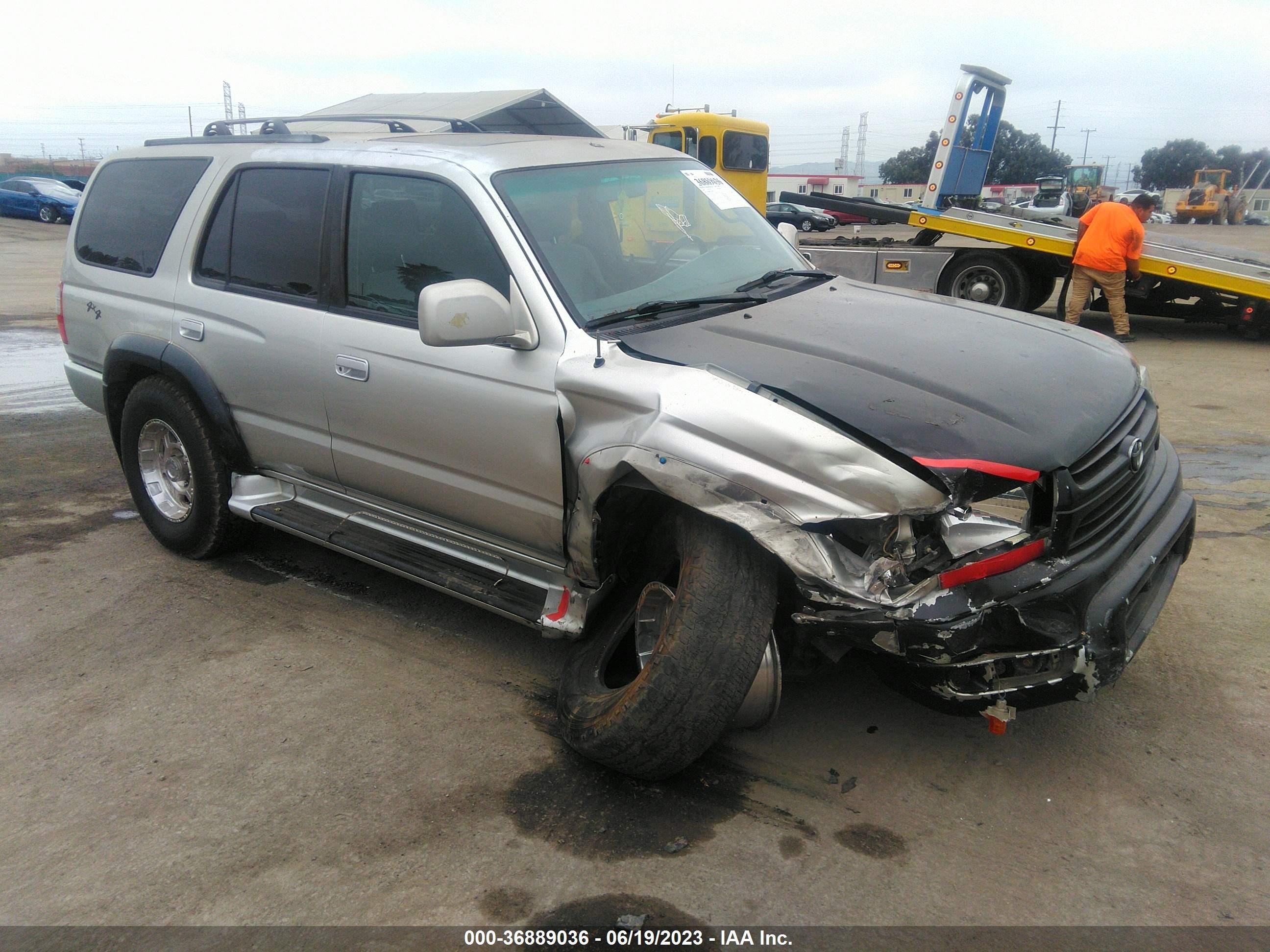 TOYOTA 4RUNNER 2000 jt3gn86r7y0145170