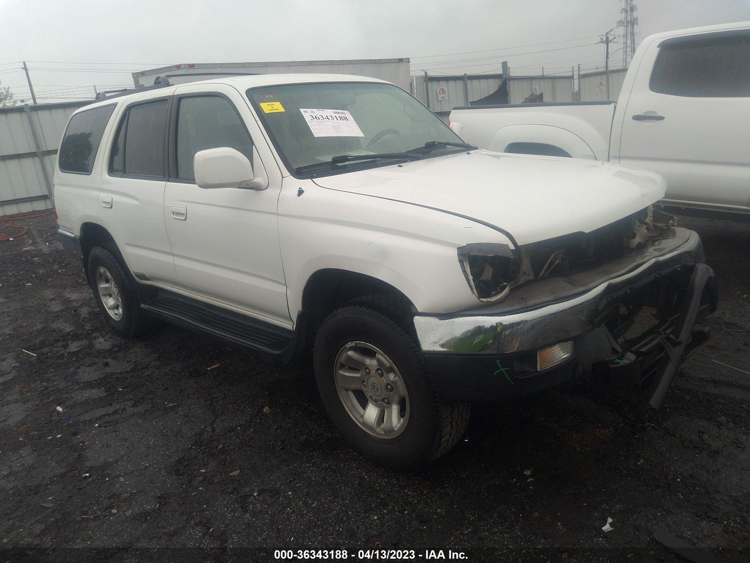 TOYOTA 4RUNNER 2002 jt3gn86r820257998