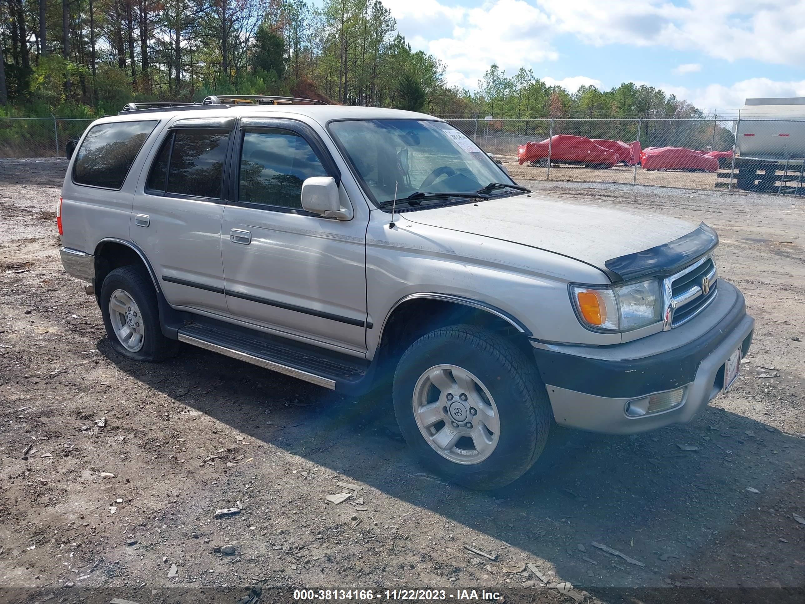 TOYOTA 4RUNNER 1999 jt3gn86r8x0104674