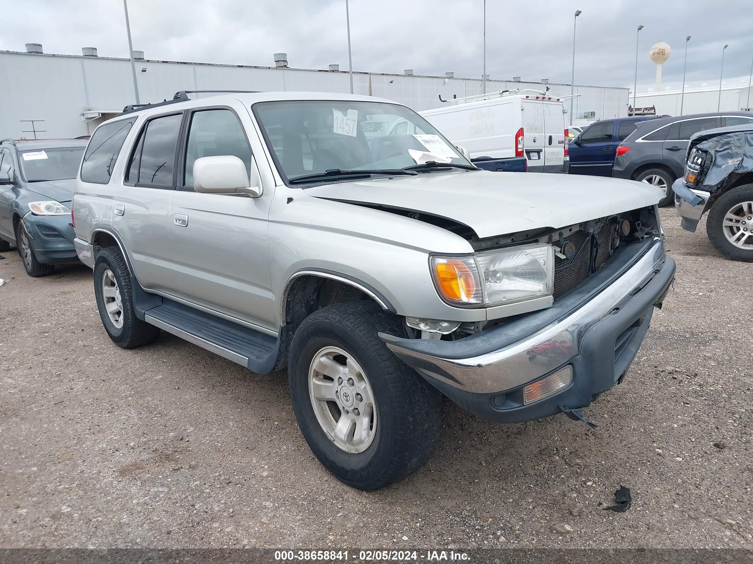 TOYOTA 4RUNNER 1999 jt3gn86r8x0134645