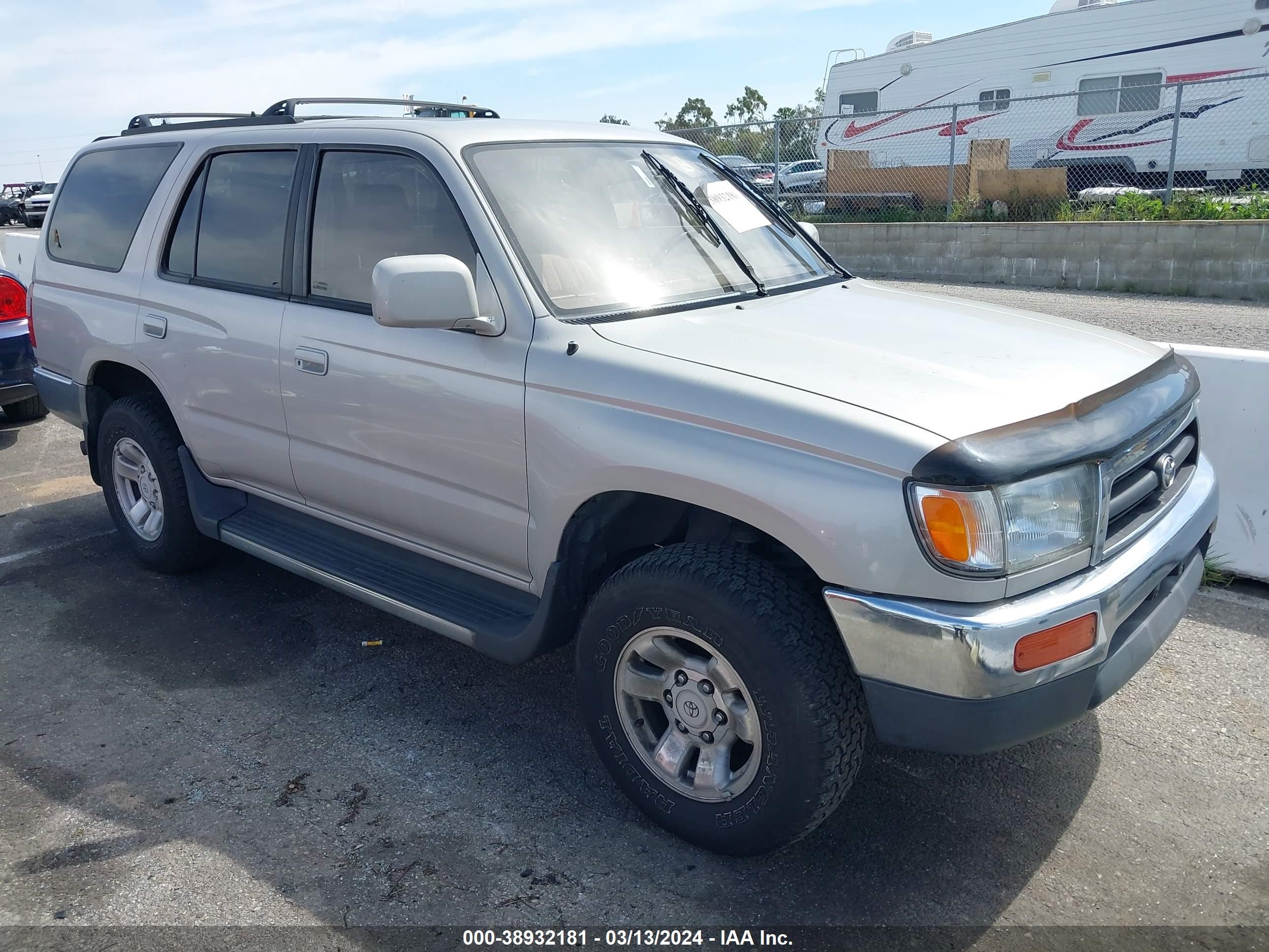 TOYOTA 4RUNNER 1997 jt3gn86rxv0047374